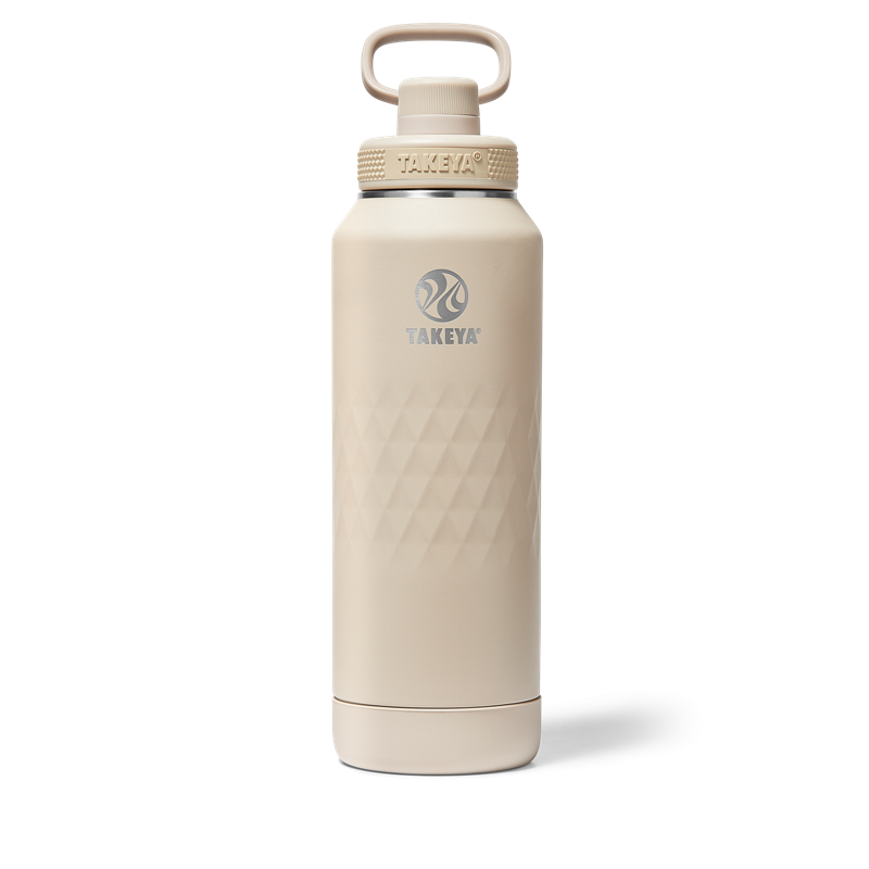 takeya-sport-water-bottle-r1 TKS_SP25_SptBtl_Almond_40oz_51352_v1_SHD-1.png